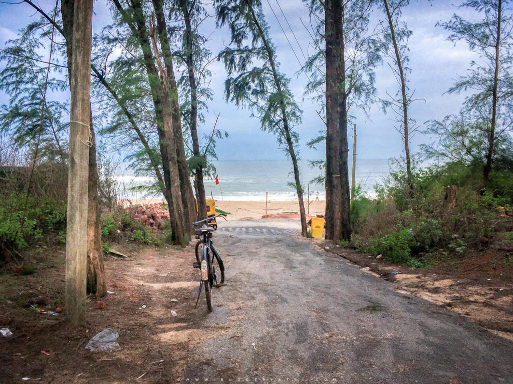 Sam & San Beach Resort Vengurla Bagian luar foto